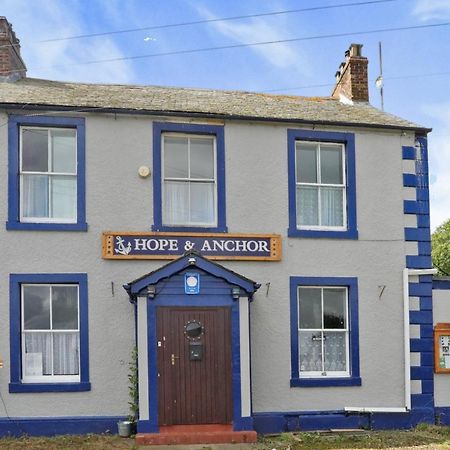 Hope & Anchor Pub, Port Carlisle, Hadrian'S Wall, Area Of Natural Beauty Extérieur photo