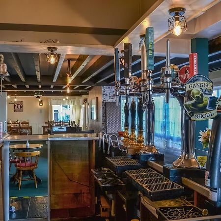 Hope & Anchor Pub, Port Carlisle, Hadrian'S Wall, Area Of Natural Beauty Extérieur photo